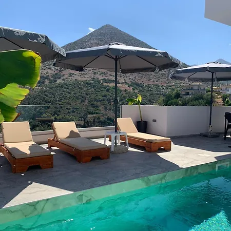 White Boutique Homes - Serenity Holiday home *